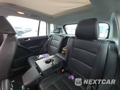 2014 Volkswagen Tiguan SEL - zdjęcie 13 z 33 - miniatura