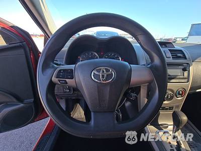 2012 Toyota Corolla S - zdjęcie 10 z 46 - miniatura