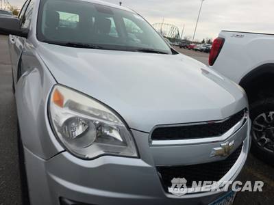 2015 Chevrolet Equinox LS 1LS - zdjęcie 2 z 39 - miniatura