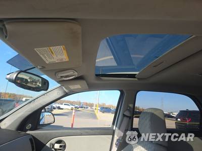 2005 Chevrolet Equinox LT - zdjęcie 17 z 44 - miniatura
