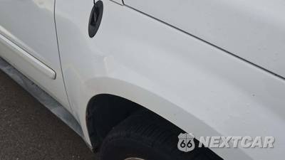 2005 Chevrolet Equinox LT - zdjęcie 41 z 44 - miniatura