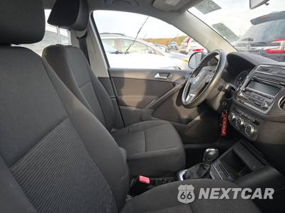 2013 Volkswagen Tiguan S - zdjęcie 8 z 29 - miniatura
