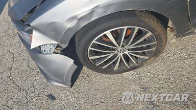 2016 Volkswagen Jetta Sport - zdjęcie 33 z 45 - miniatura
