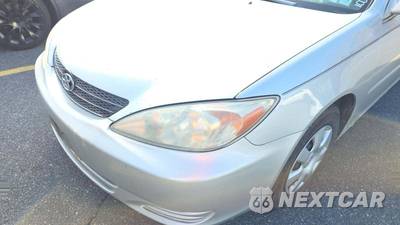 2004 Toyota Camry - zdjęcie 23 z 35 - miniatura