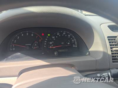2004 Toyota Camry - zdjęcie 16 z 35 - miniatura