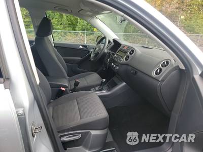 2011 Volkswagen Tiguan S 4MOTION - zdjęcie 8 z 27 - miniatura